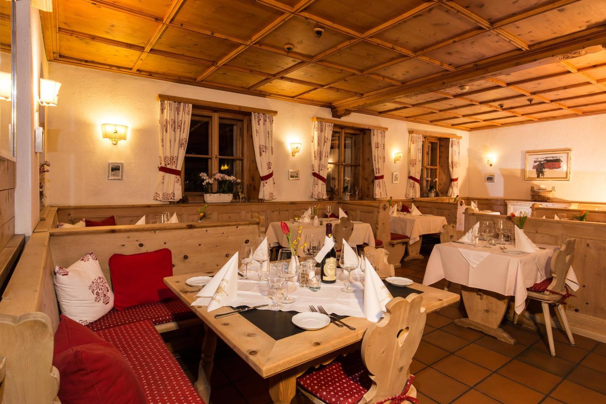 Hotel Restaurant Gabriel Scuol Luaran gambar