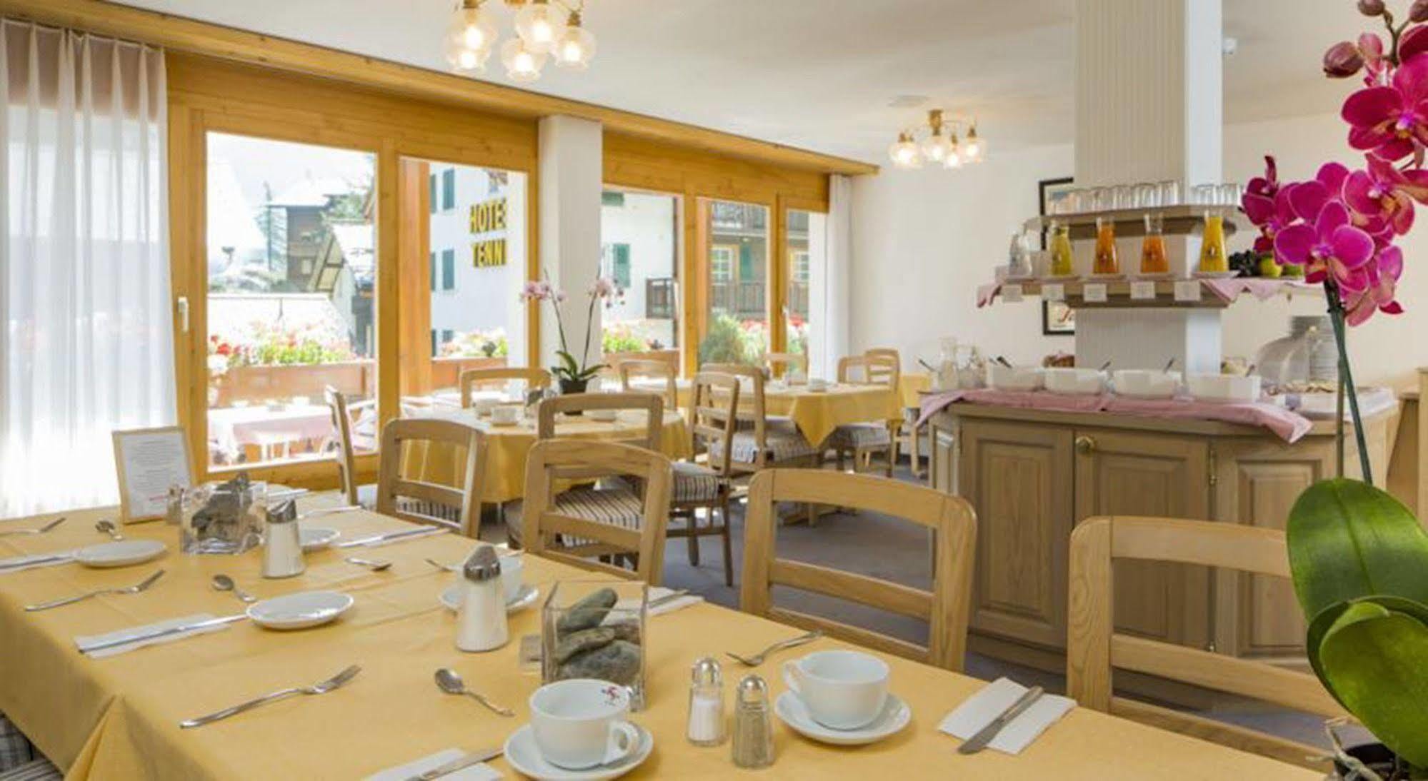 Hotel Restaurant Gabriel Scuol Luaran gambar