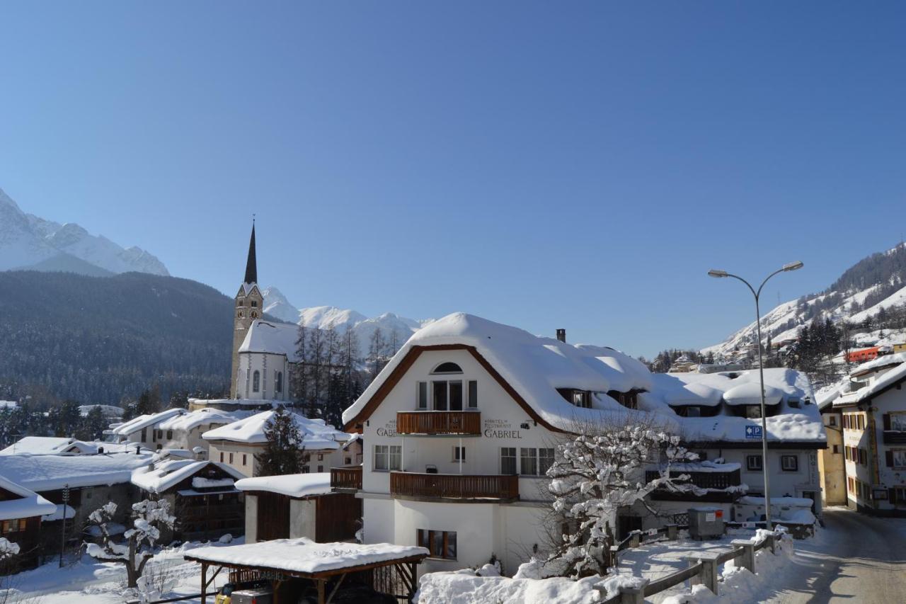 Hotel Restaurant Gabriel Scuol Luaran gambar